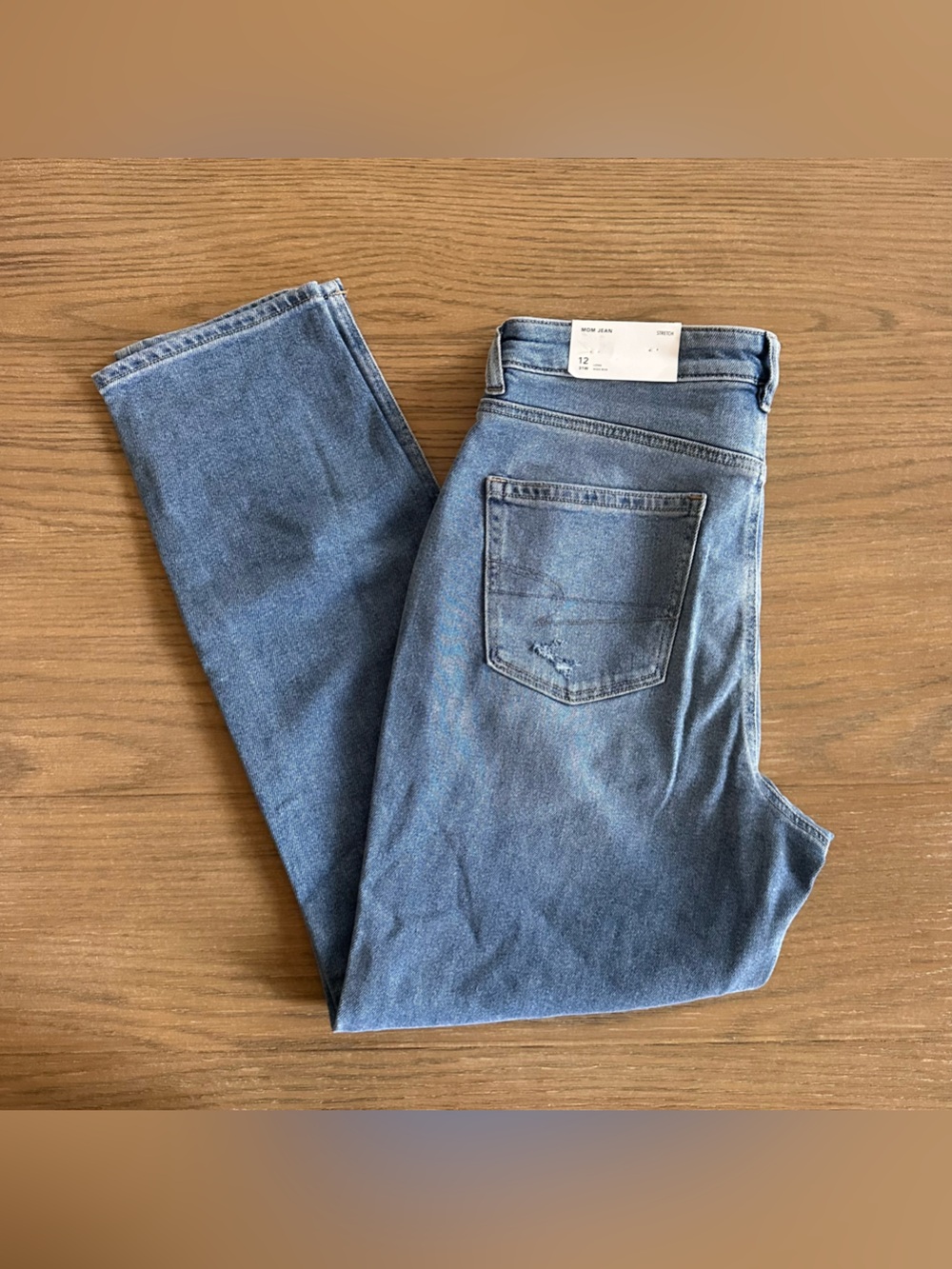 American Eagle Mom Jeans Women’s 12 Long High Rise Light Wash NWT